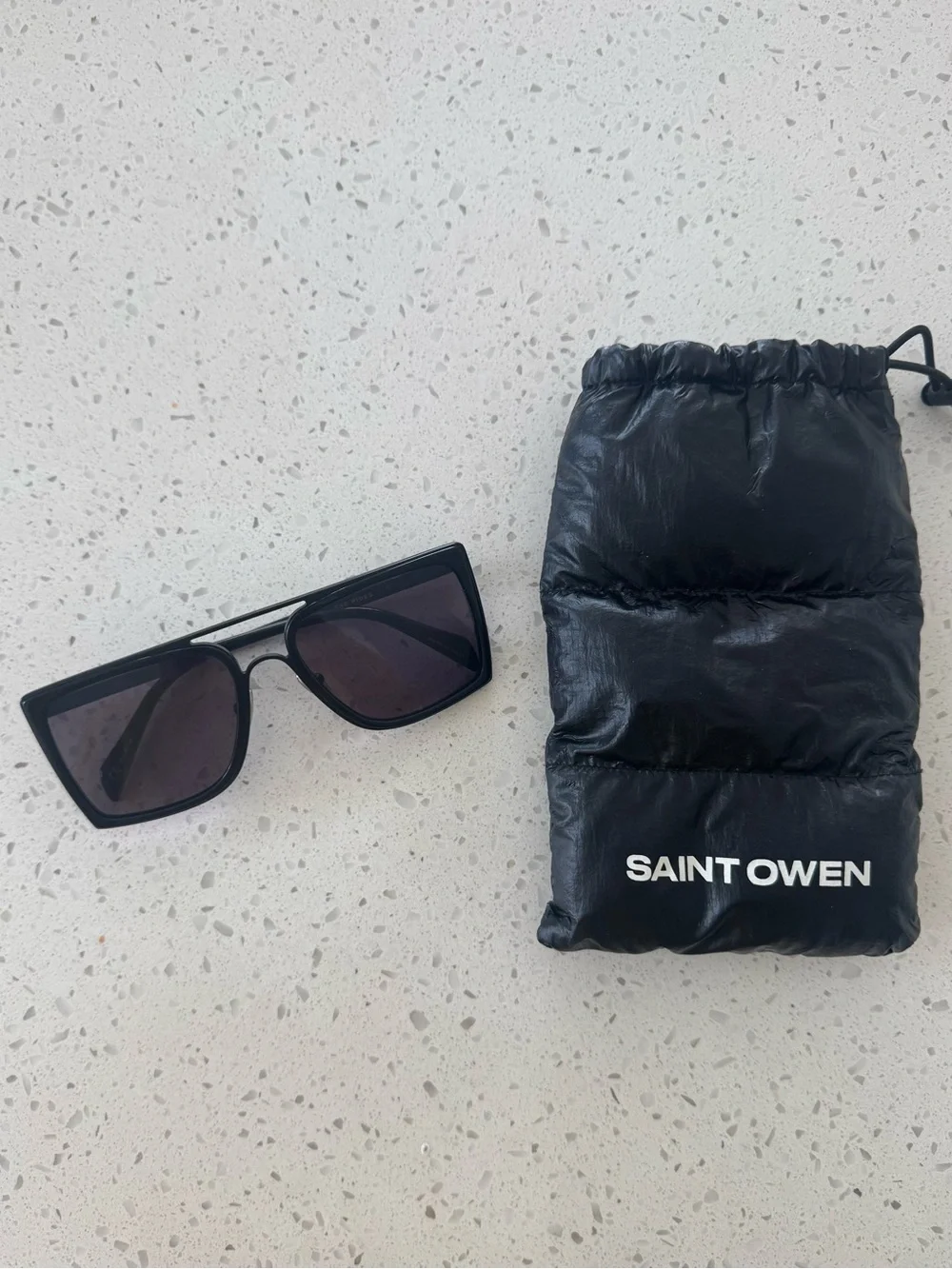 SAINT OWEN “She Rides” Sunglasses with Pouch